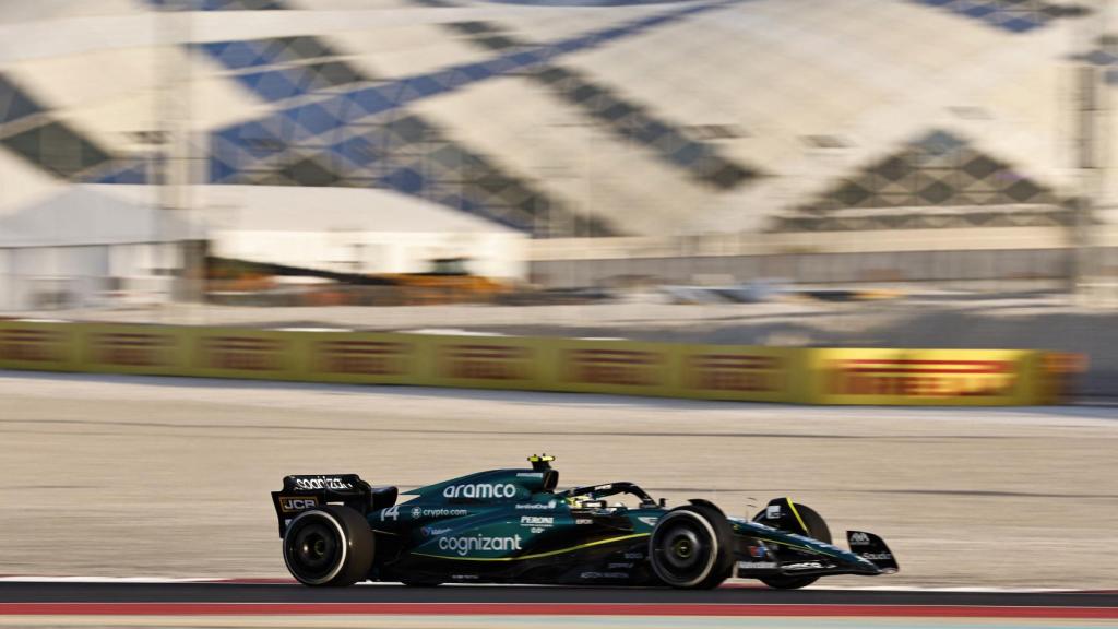 Fernando Alonso, durante los entrenamientos libres de Qatar.