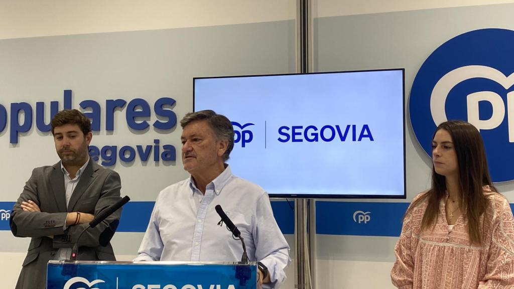 El secretario general del PPCyL, Francisco Vázquez, en Segovia