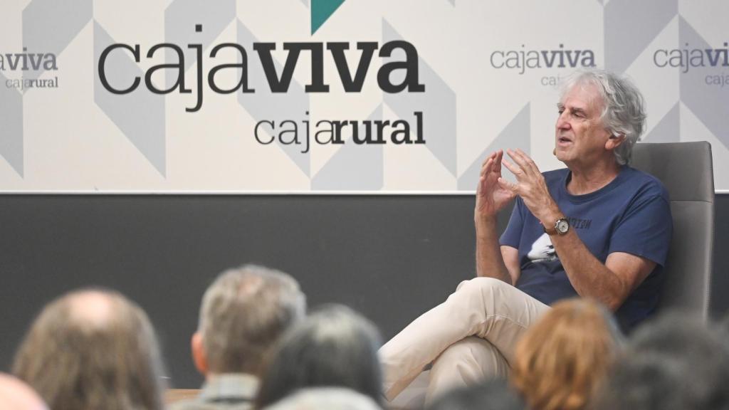 Arsuaga dialoga en los ‘Lunes, por fin’ de Fundación Caja Rural