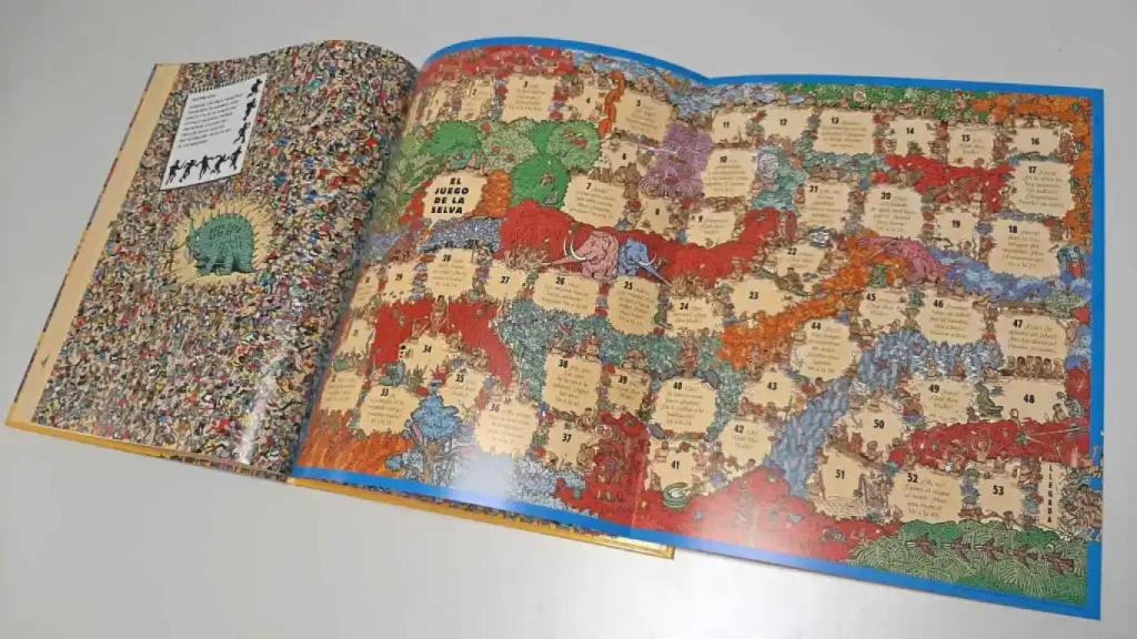 Vista de la reedición de '¿Dónde está Wally? En busca de la nota perdida', con el desplegable de El juego de la selva.
