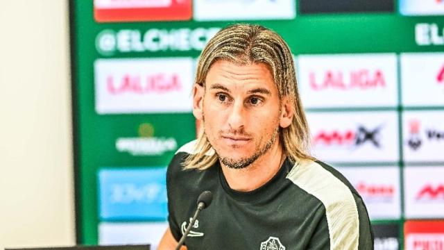 Sebastián Beccacece, en una rueda de prensa.