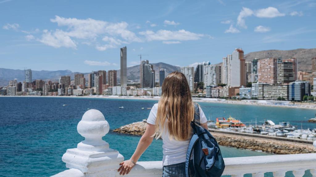 Benidorm y Calpe, a las puertas del lleno técnico durante el puente del Pilar
