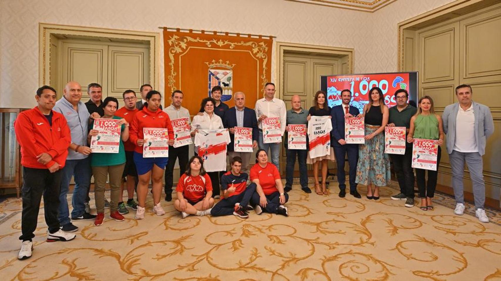 Presentación de la Carrera de los Mil Pasos en el Ayuntamiento de Salamanca