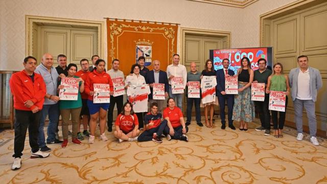 Presentación de la Carrera de los Mil Pasos en el Ayuntamiento de Salamanca