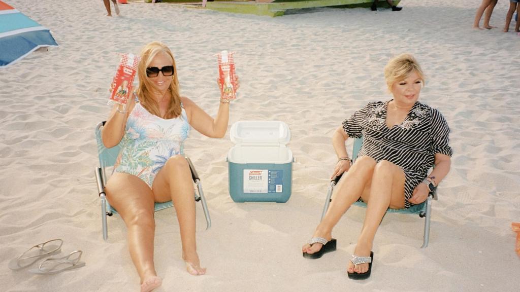 Netflix desvela la fecha de estreno de '¡Sálvese quien pueda!': primeras imágenes del docureality de 'Sálvame'