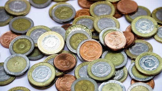 Pesos argentinos.