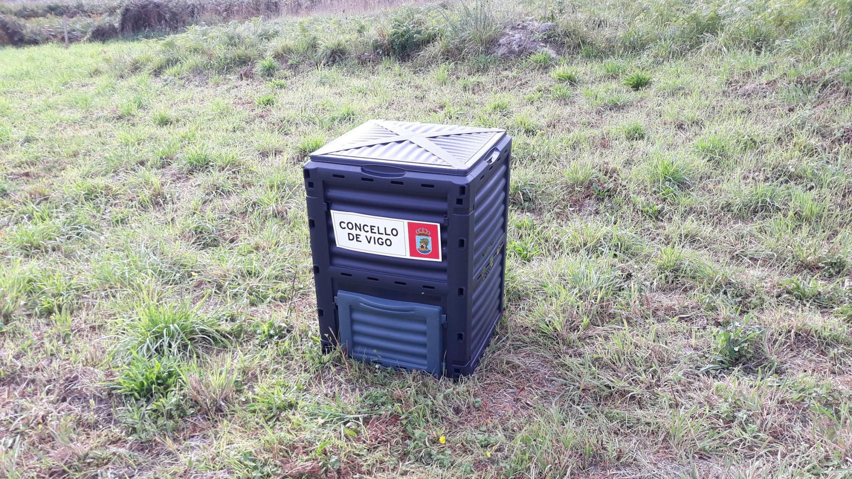 Cubo para el tratamiento domiciliario de bioresiduos.