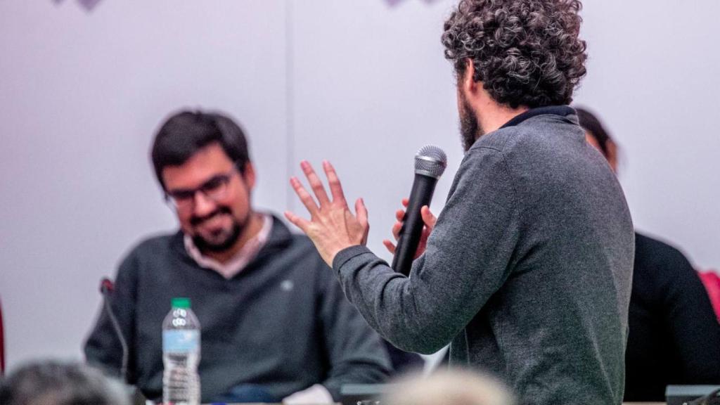 Jon Viar y Guillermo del Valle en un acto del Jacobino.