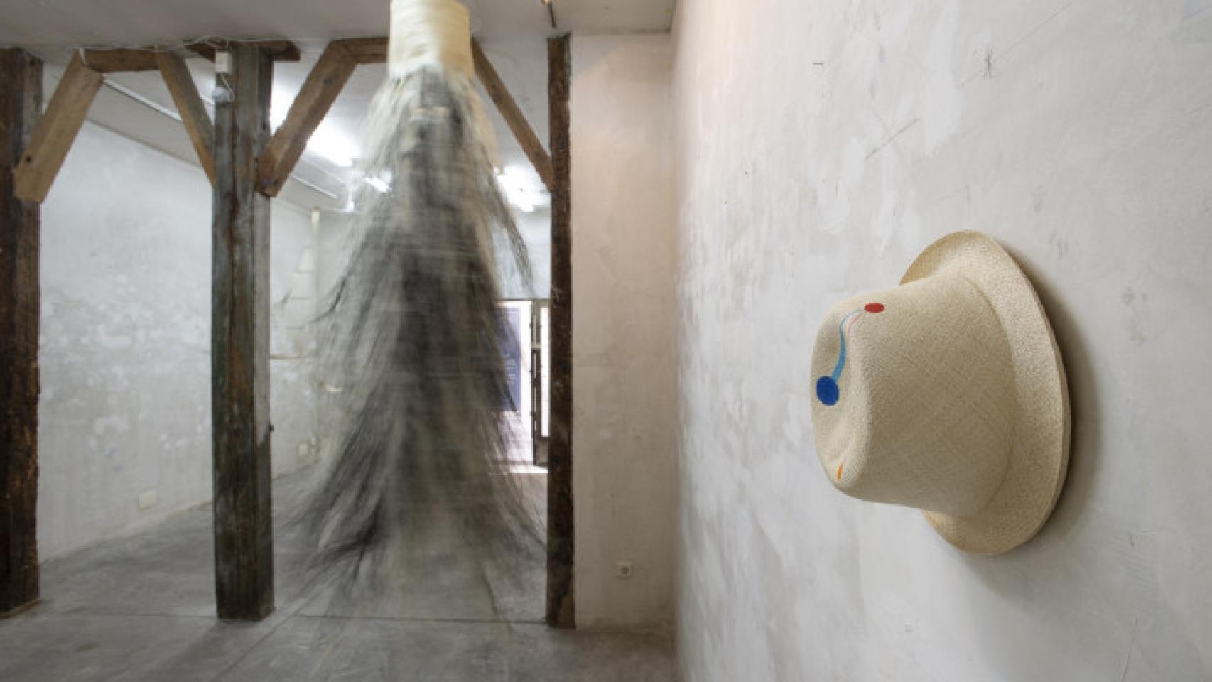 Vista de la exposición de Felipe Arturo en la galería Formato Cómodo