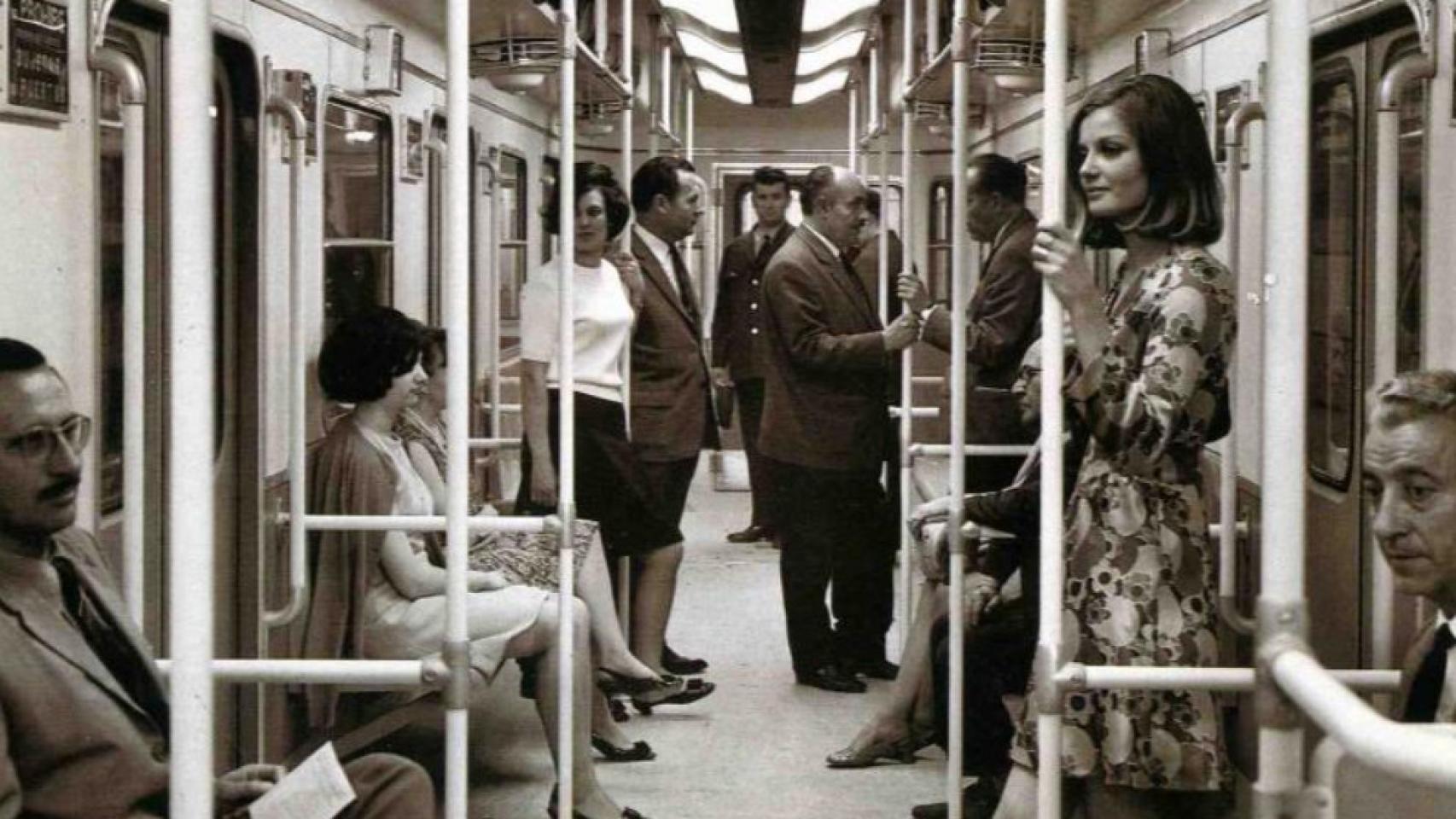 pasajeros de Metro en 1960.
