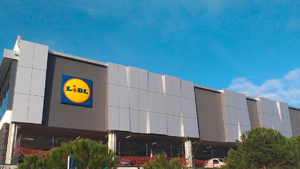 Fachada Lidl.