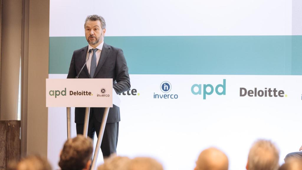 El presidente de la CNMV, Rodrigo Buenaventura, durante su intervención en el XIII Encuentro Nacional de la Inversión Colectiva, organizado por APD, Inverco y Deloitte.