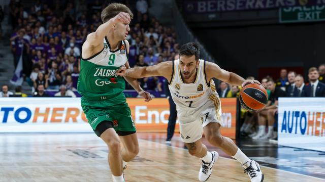 Campazzo, ante el Zalgiris