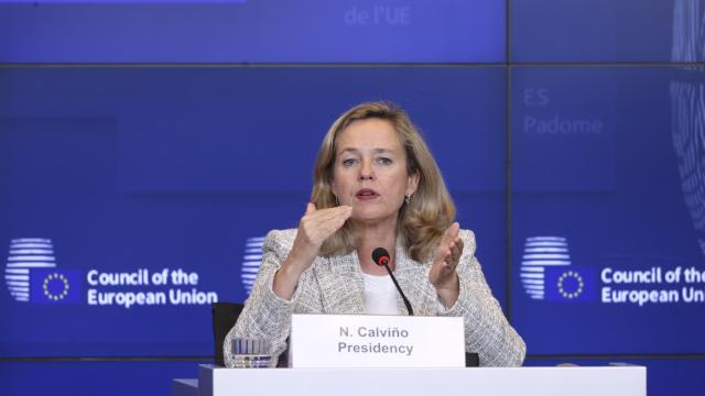 La vicepresidenta Nadia Calviño, durante la rueda de prensa del Ecofin de este martes en Luxemburgo