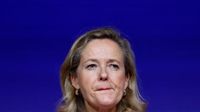 La vicepresidenta primera y ministra de Economía, Nadia Calviño, durante la reunión del FMI en Marruecos.