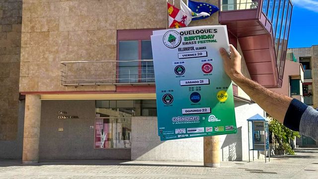 Gran encuentro de charangas en Villamayor