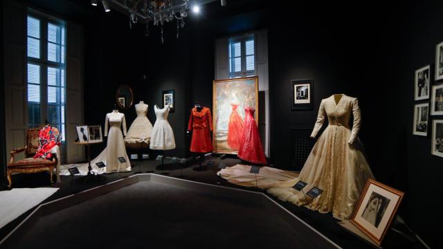 Exposición la moda en la Casa de Alba.