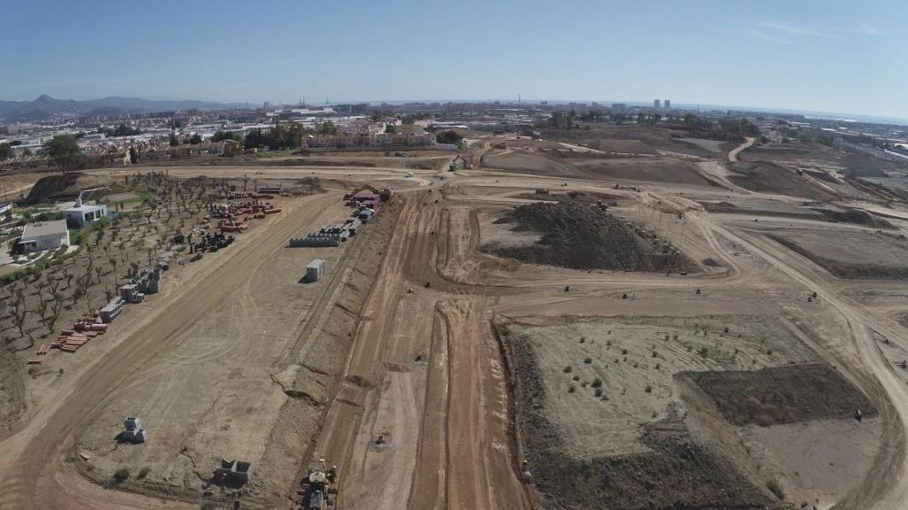 Imagen de los trabajos de urbanización en Distrito Zeta.