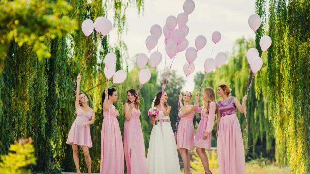 Novia con sus damas de honor