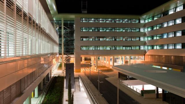 ACS impulsa la lucha contra el cáncer con instalaciones y proyectos de nueva generación