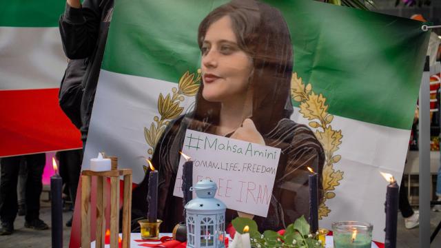 Imagen de archivo de un homenaje a Mahsa Amini.