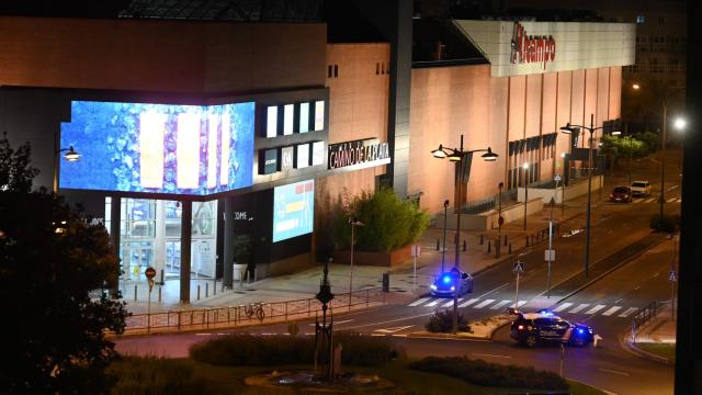 Desalojan el centro comercial Alcampo de Burgos tras encontrar un objeto sospechoso
