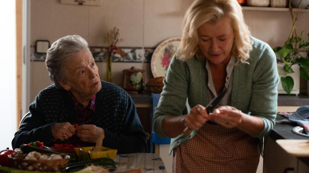 'Cuéntame cómo pasó' vuelve por la puerta grande a La 1: la mítica serie lidera con un 13,3%