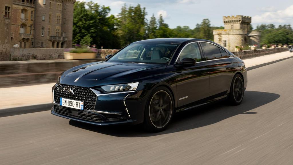 El nuevo DS9 es uno de los coches con ChatGPT.