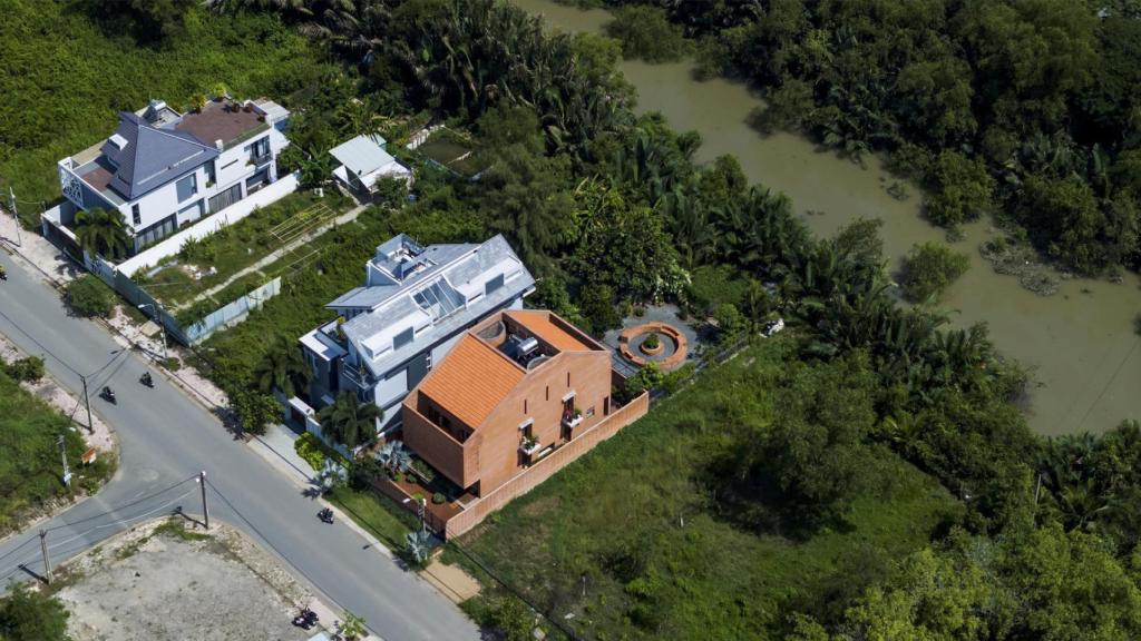 Casa Nhà Bè