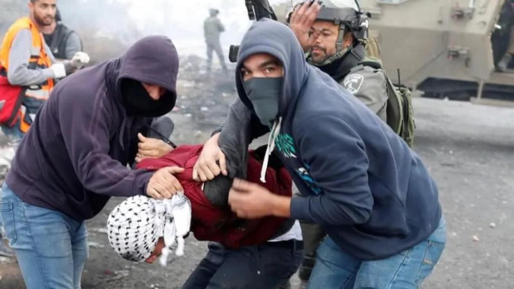 Unidad mista'arvim en Cisjordania, durante una manifestación pro-palestina.