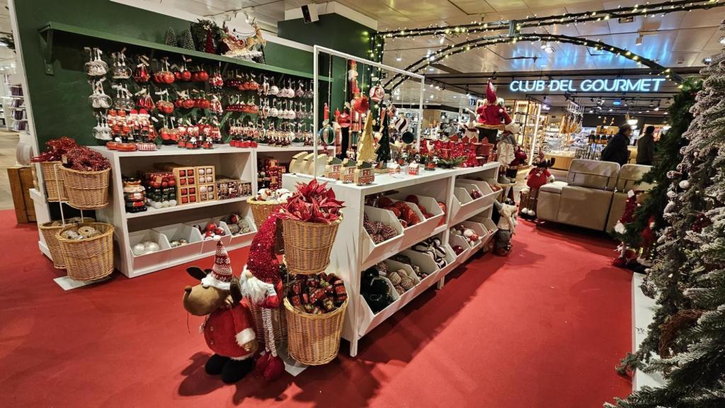Adornos de Navidad en El Corte Inglés de Valladolid