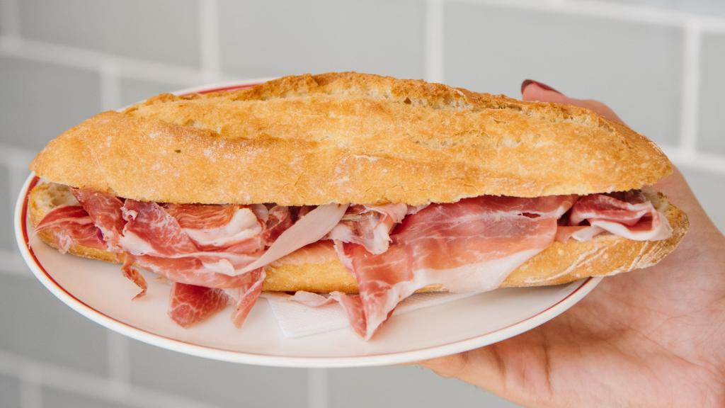 Un bocadillo para marcar gol