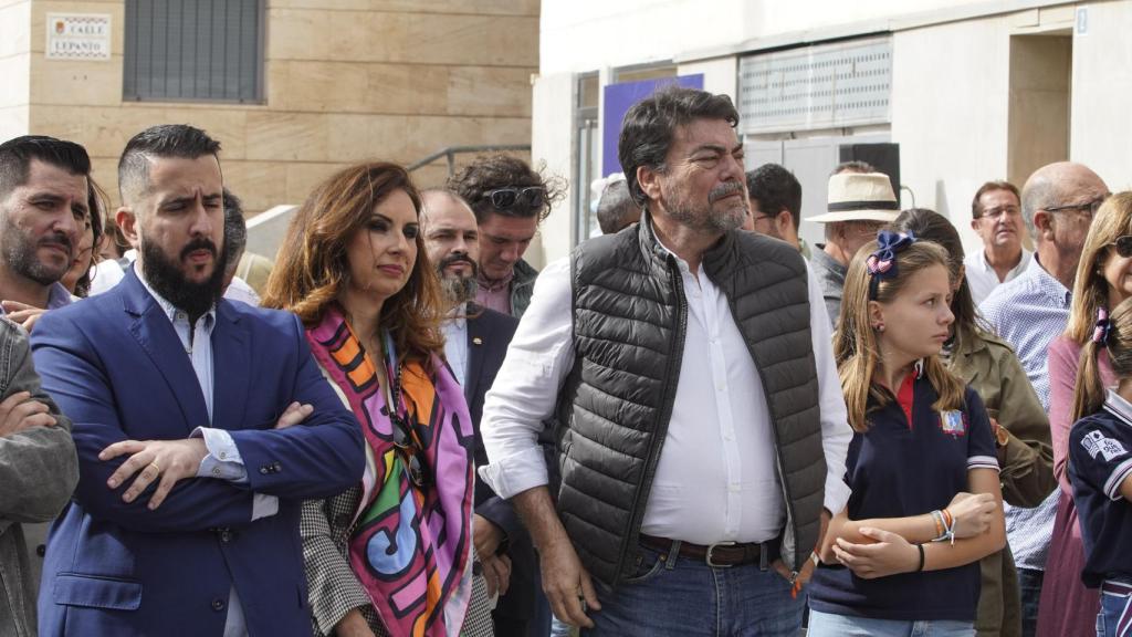 Aguas de Alicante celebra su 125 aniversario en el Casco Antiguo.