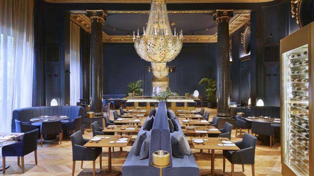 Interior del restaurante Amar Barcelona