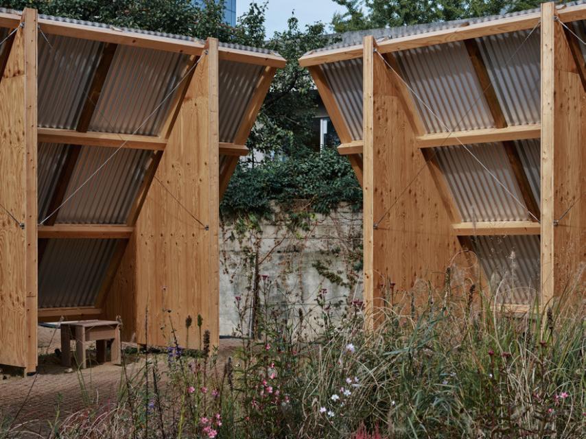Interior del pabellón Outdoor Room.