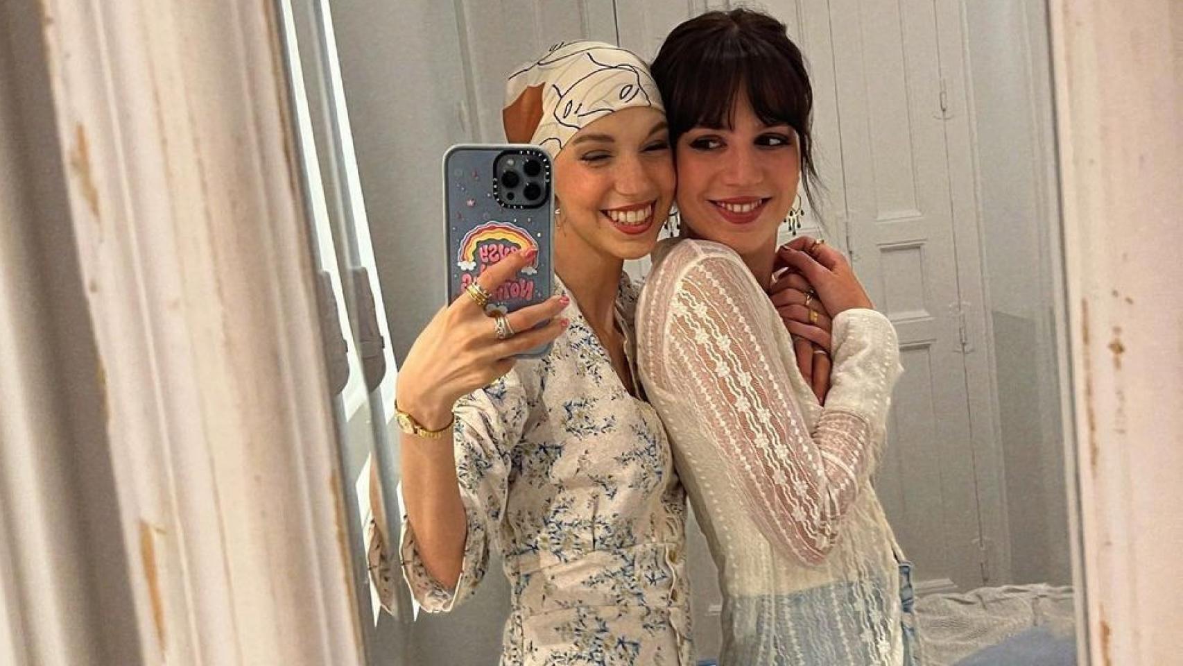 Emi Huelva y Elena Huelva