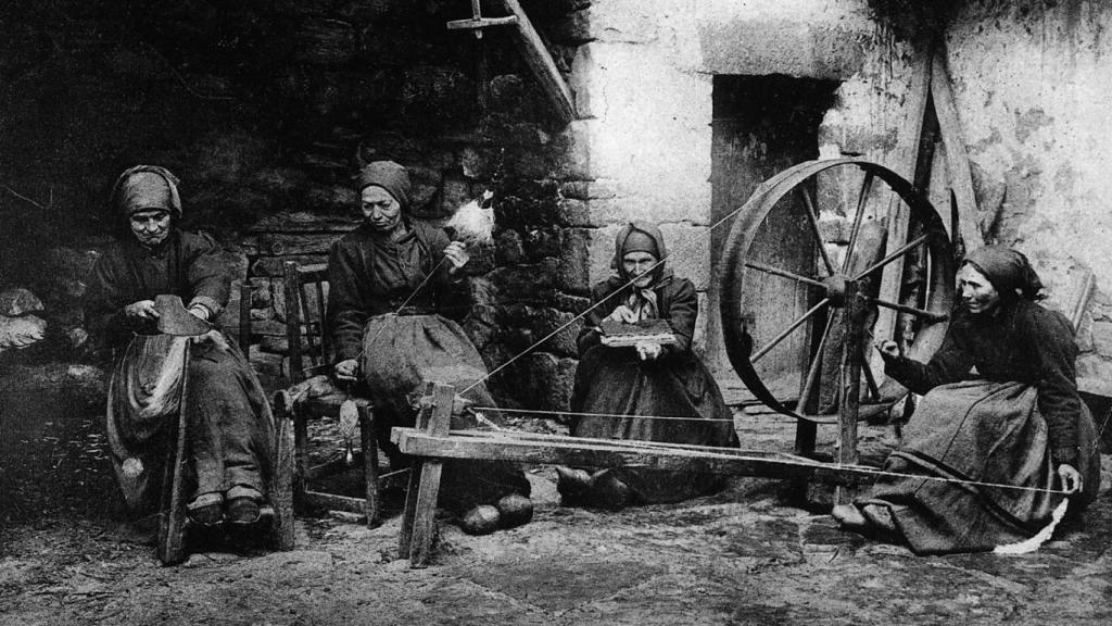 Espadando, cardando e hilando  (1906)