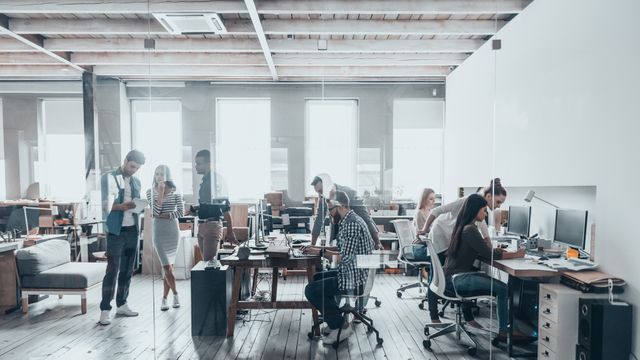 Un equipo de trabajo en una empresa, en una imagen de archivo.