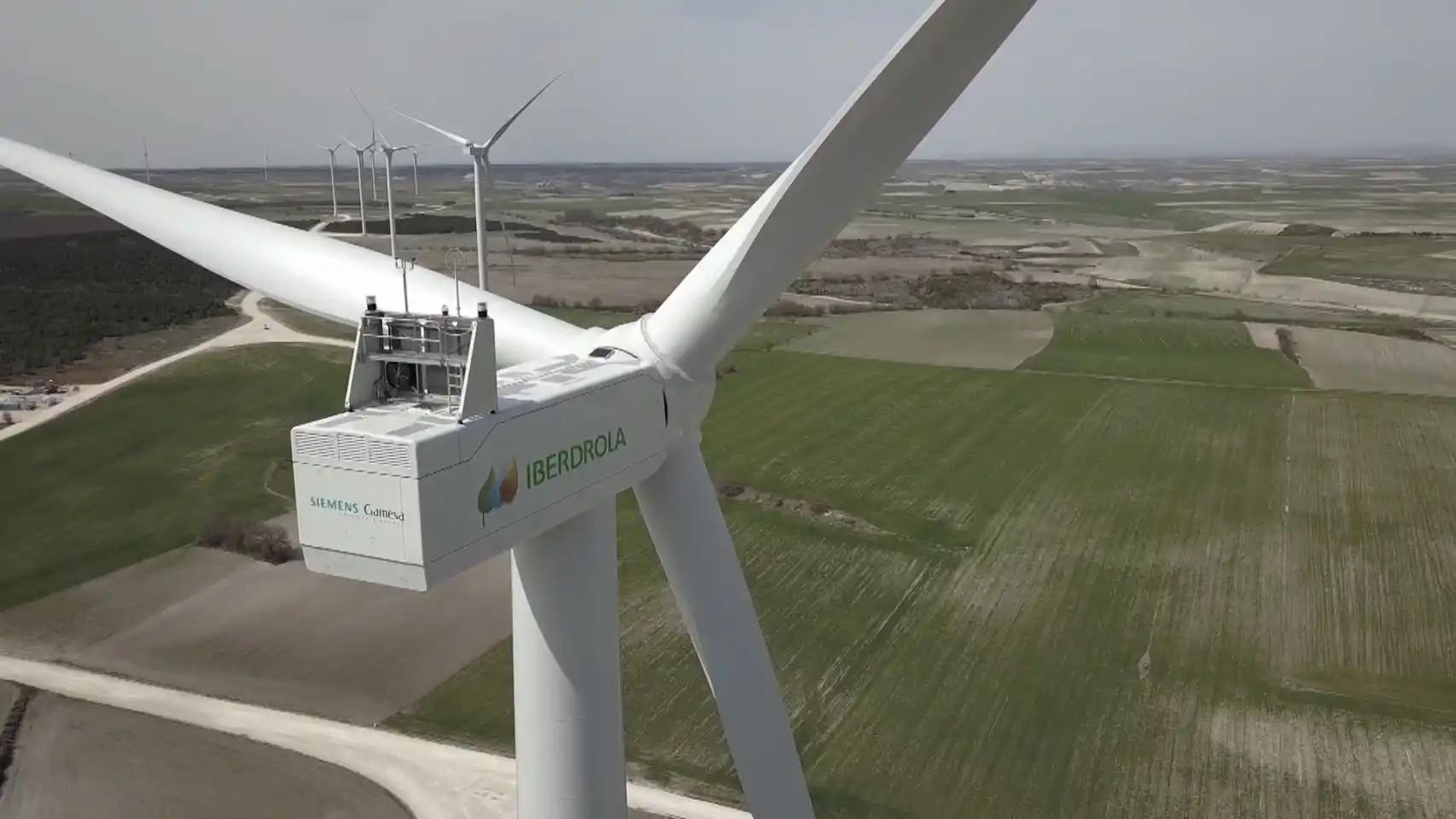 Aerogenerador terrestre de Iberdrola.