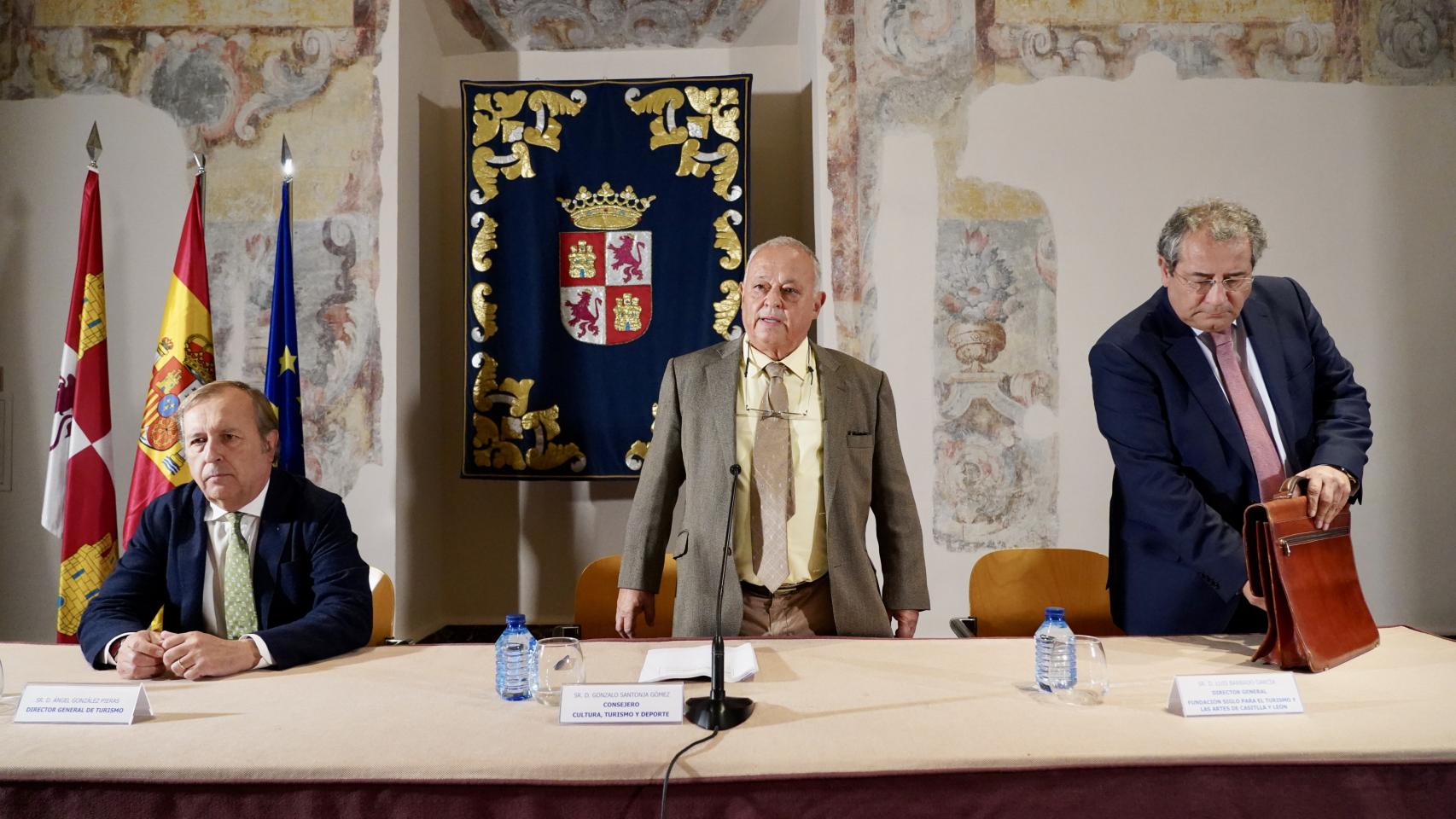 El consejero de Cultura, Gonzalo Santonja, durante la rueda de prensa de este miércoles.