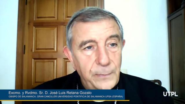 Momento de la intervención del Gran Canciller de la UPSA, monseñor José Luis Retana