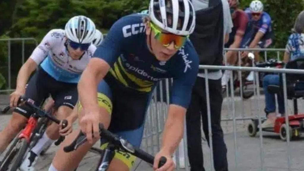 El ciclista neerlandés Mark Groeneveld durante una competición con el X-Speed United