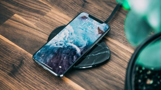 iPhone Cargando de manera inalámbrica