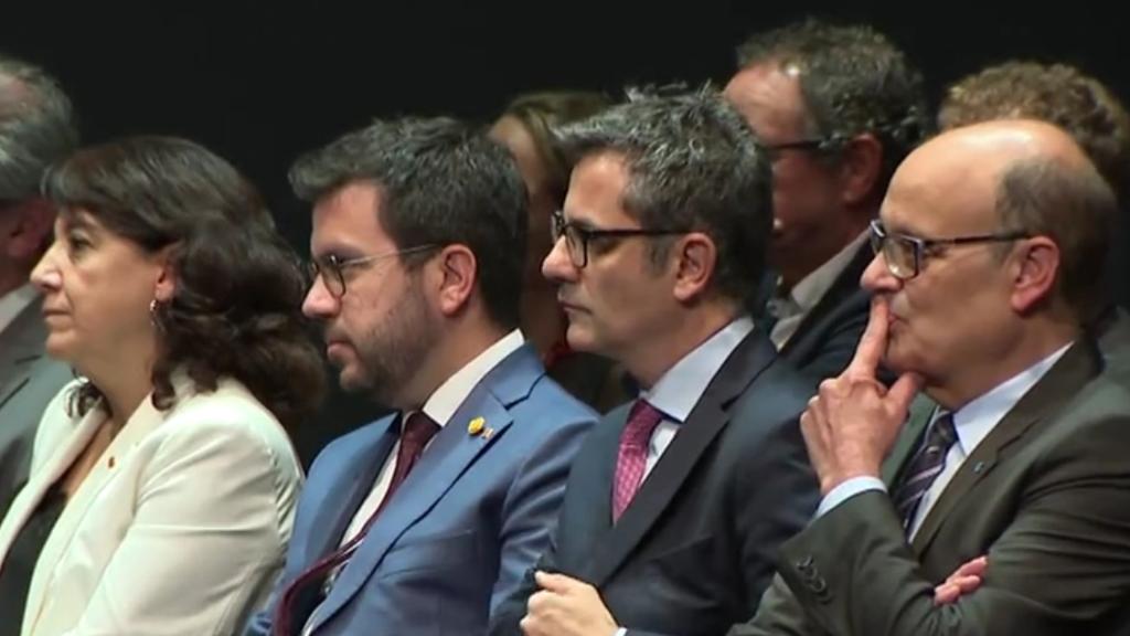 Félix Bolaños y Pere Aragonès, en la Nit de l'Empresa de Cecot..