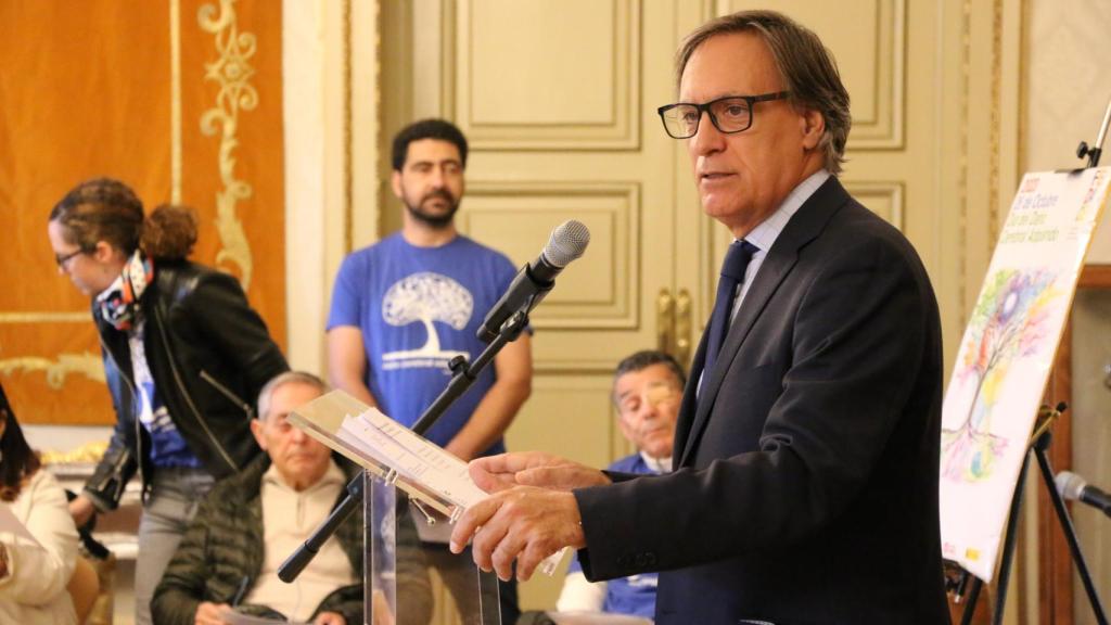 El alcalde de Salamanca, Carlos García Carbayo en otro acto