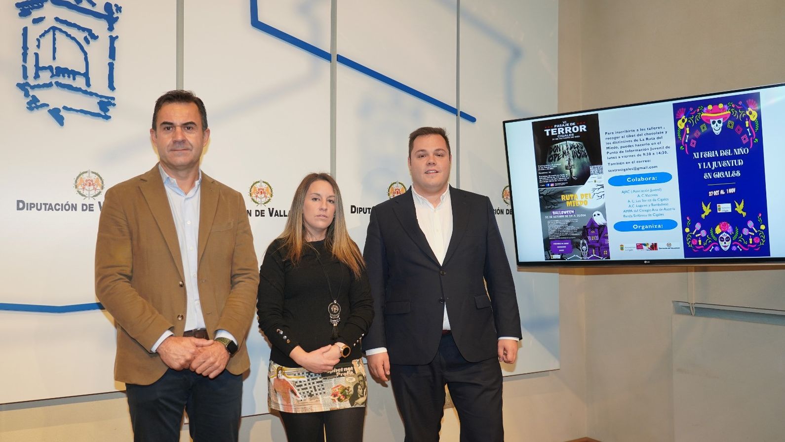 El alcalde de Cigales, Jaime Rodríguez Ferrero; la concejala de Juventud, Educación y Ferias, Vanessa Martínez Alfayate; y la técnico de Cultura y Juventud, Asunción Bautista, en la presentación de la Feria del niño y la juventud del municipio