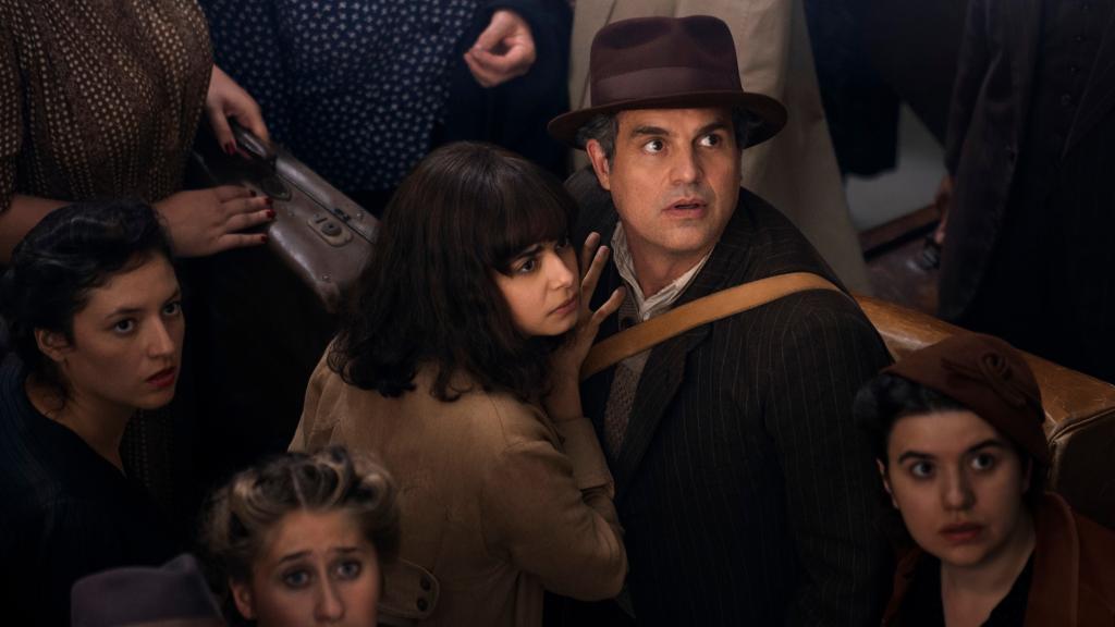 'La luz que no puedes ver': así fue como Steven Knight contó con refugiados de Ucrania en el rodaje de la serie