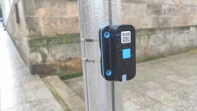 Aparato de control de afluencia instalado en la calle Príncipe.