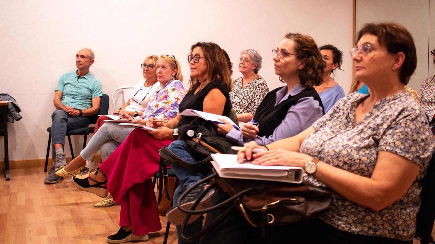 Una clase de música de la Universidad Permanente.