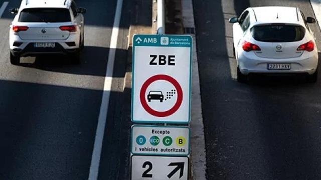 Señalización de una ZBE.